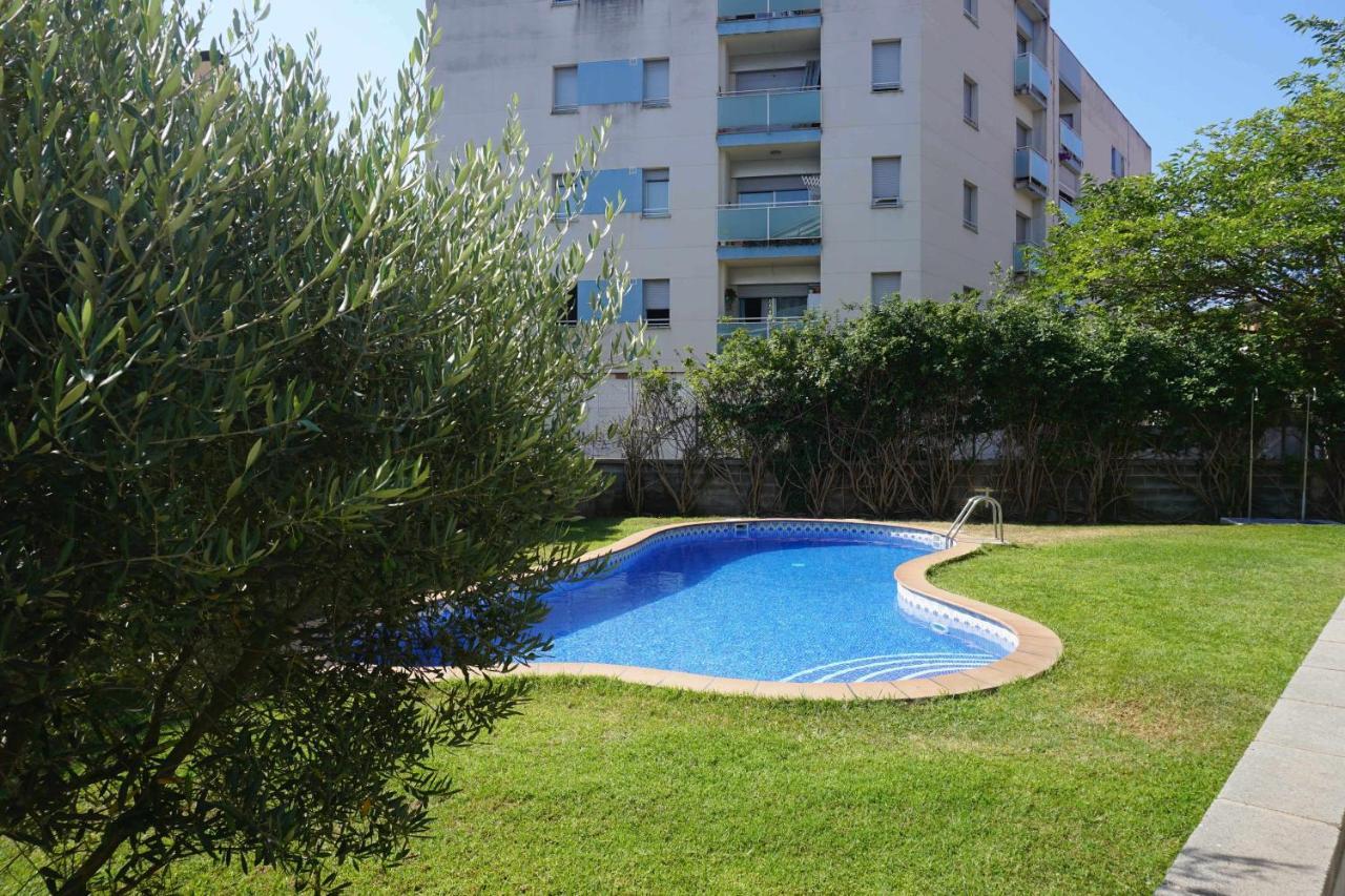 Solarium Con Terraza A 5 Minutos De La Playa Apartment Херона Екстериор снимка