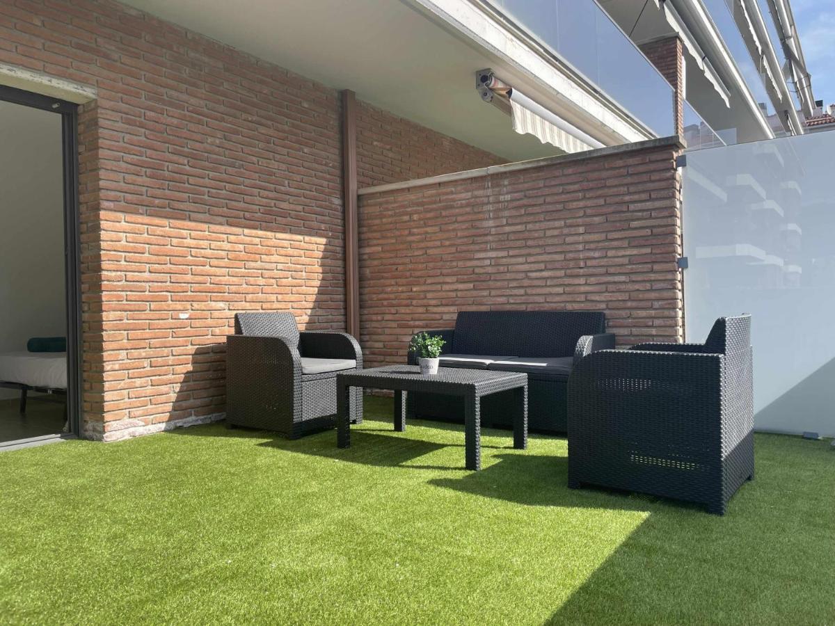 Solarium Con Terraza A 5 Minutos De La Playa Apartment Херона Екстериор снимка